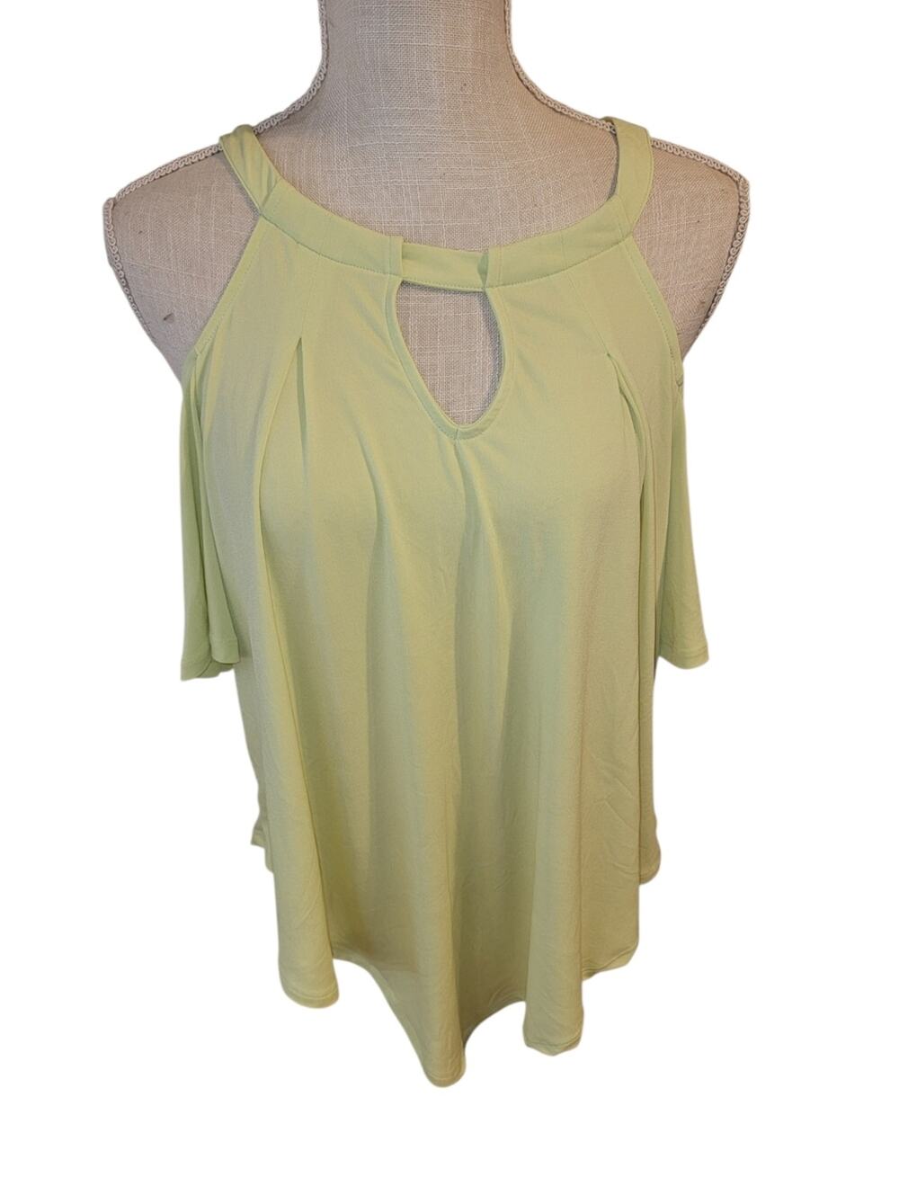 Torrid Lemon-Lime Green Cold Shoulder Keyhole Neck Handkerchief Hem Blouse  2/2x